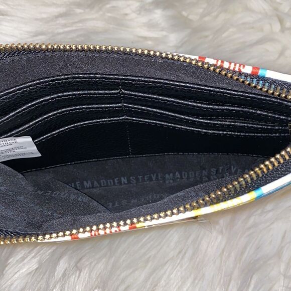 NWT Steve Madden Bjordan White Floral Logo Backpack - w/ Matching Wristlet - Picture 17 of 17